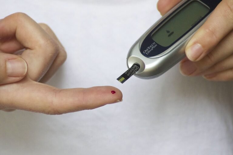 मधुमेह से जुड़े 5 मिथक एवं तथ्य – 5 Myths Associated With Diabetes